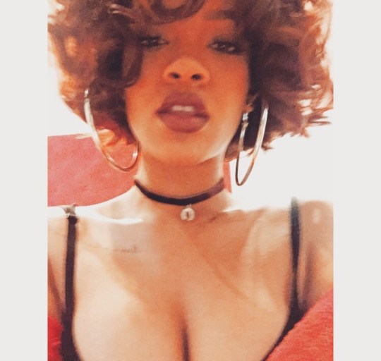 How To Style Curly Hair – 15 Easy To Follow Methods