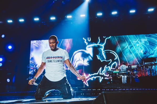 Fashion News: Usher Wears “Juneteenth” Shirt By Pyer Moss At Essence Music Festival 2015