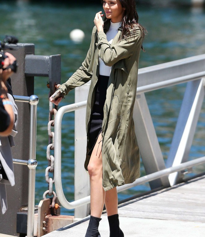 Steal: Kendall Jenner’s Sydney Forever 21 Contemporary Life in Progress Open-Front Trench Coat, Kendall & Kylie Forever New Mesh Insert Bodysuit, and Kylie Lace Up Pencil Skirt