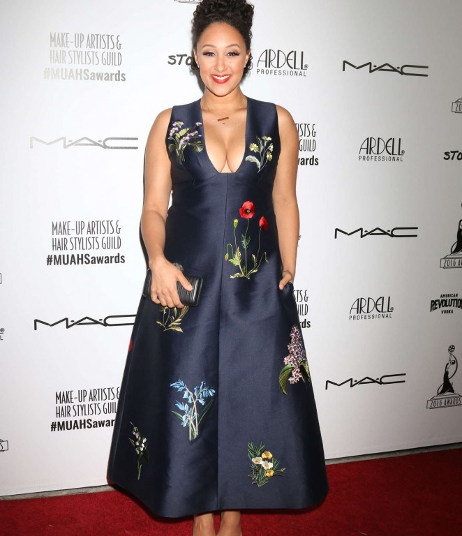 Splurge: Tamera Mowry-Housley’s 2016 Make-Up Artist and Hair Stylist Guild Awards Stella McCartney Ink Kaitlyn Floral Embroidered Shantung Midi Dress