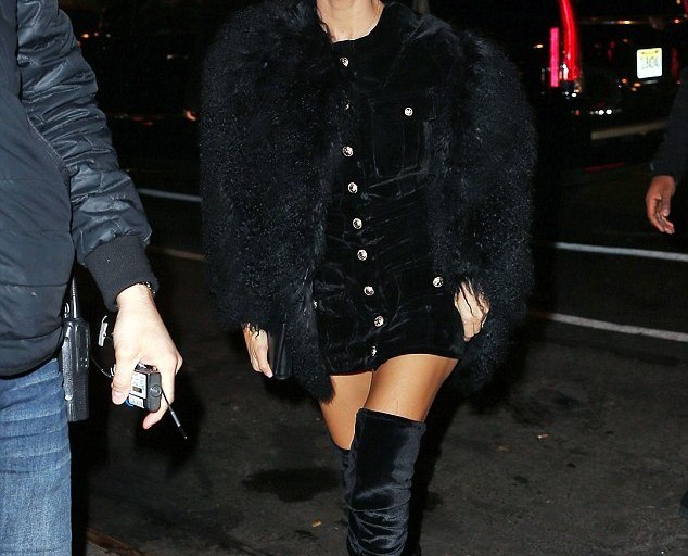 Steal: Kourtney Kardashian’s Hunt & Fish Club Storets Black Glam Nightlight Velvet Dress