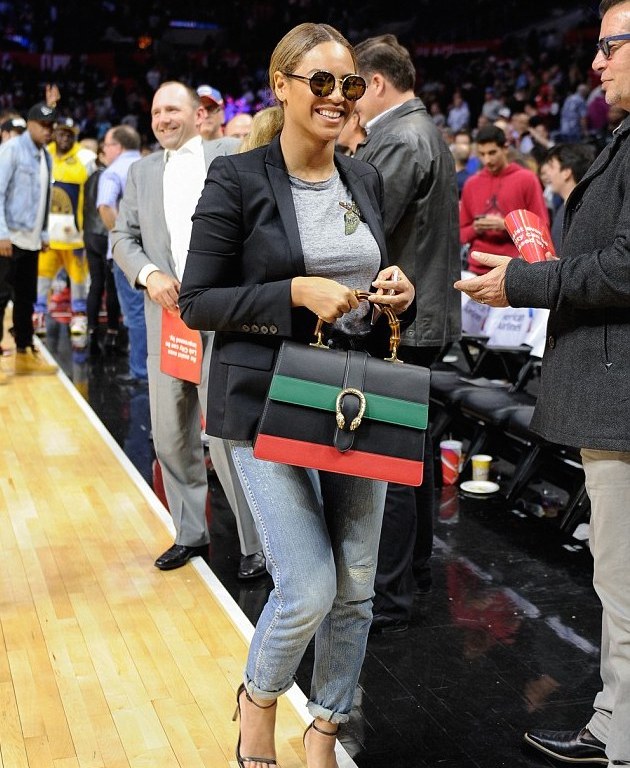 Splurge: Beyoncé’s Los Angeles Clippers vs. Brooklyn Nets Sunday Somewhere Ned Sunglasses, Gucci Bird Embellished T-Shirt, and Dionysus Large Paneled Leather Shoulder Bag