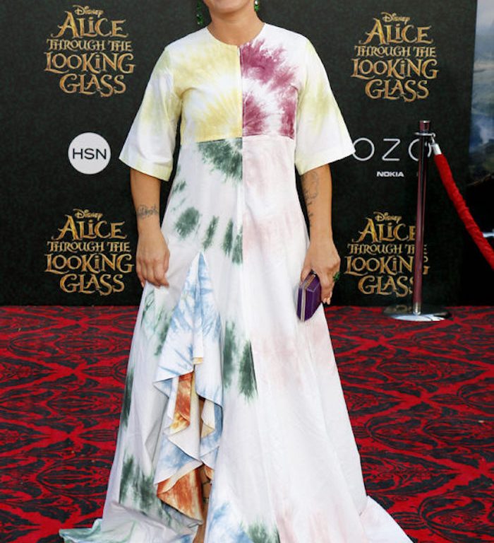 Splurge: Pink’s <i> Alice Through the Looking Glass Hollywood Premiere </i> Rosie Assoulin Resort 2016 Tie-Dye Cotton Patchwork Asymmetric Ruffle Short Sleeve Dress