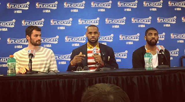 Men’s Fashion Flash: LeBron James’s NBA Playoffs 2016 Press Conference Gucci Fall 2016 Snake-Applique Cotton Polo Shirt