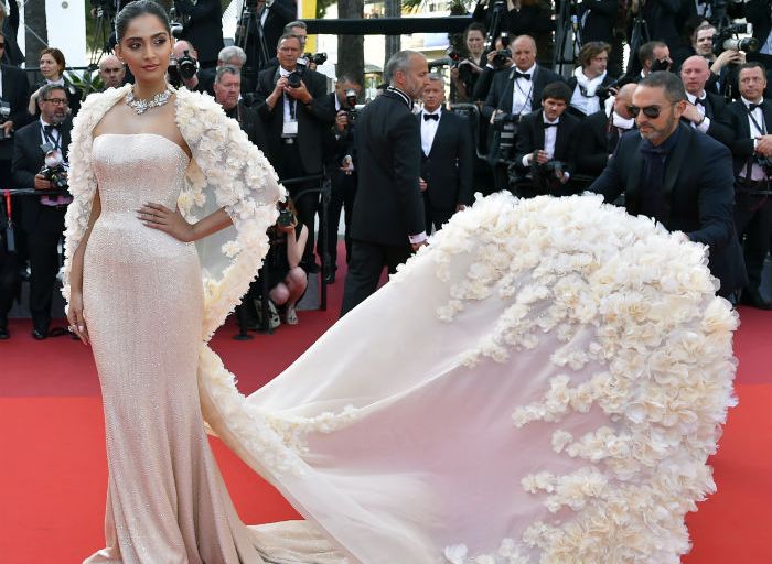 Hot or Hmm: Sonam Kapoor’s Cannes Film Festival’s Ralph and Russo Spring ’16 Blush Dress