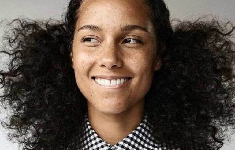 Beauty Crush Wednesday: Alicia Keys + We’re Going to the Keep a Child Alive Black Ball!