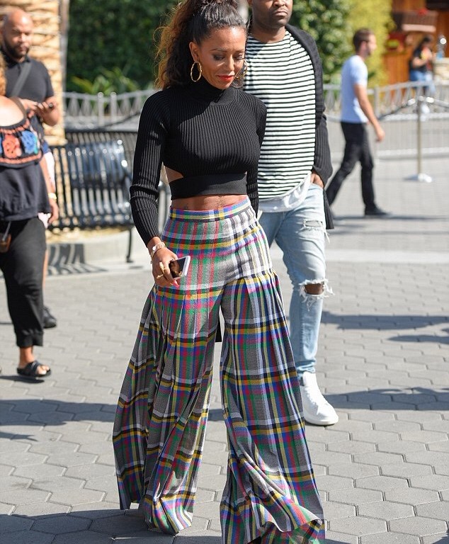Hot! Or Hmm…: Mel B.’s <em>Extra</em> Cushnie et Ochs Black Cut-out Turtleneck Sweater and Marco de Vincenzo Prefall 2016 Plaid Flare Pants