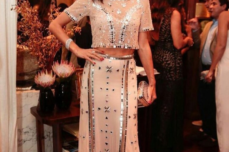 Hot! Or Hmm…: Alessandra Ambrosio’s Brazil Foundation Event Temperley London Resort 2016 Sequin Embellished Crop Top and Sheer Paneled Maxi Skirt