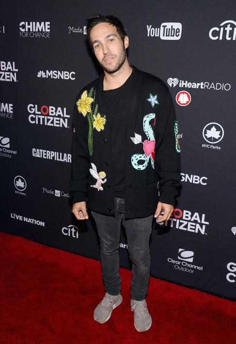 Men’s Fashion Flash: Pete Wentz’s 2016 Global Citizen Festival Fall 2016 Gucci ‘Space Boy’ Embroidered Cardigan