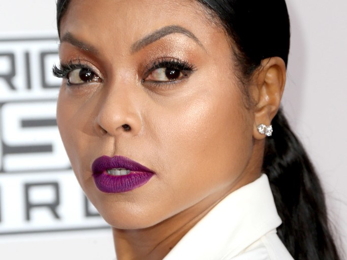Beauty Bomb: Taraji P. Henson’s 2016 American Music Awards Three Foot-Long Sleek Ponytail, Styled by Tym Wallace
