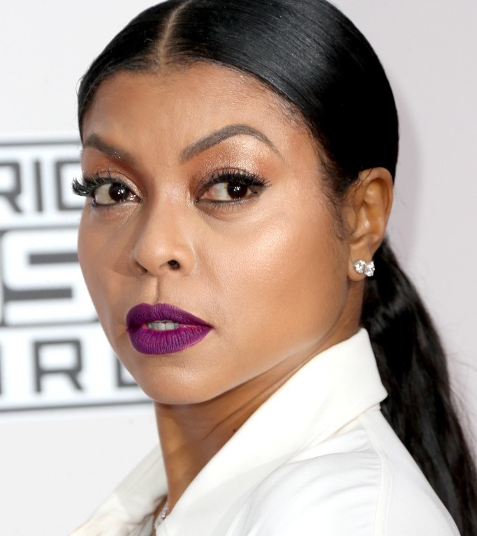 Beauty Bomb: Taraji P. Henson’s 2016 American Music Awards Three Foot-Long Sleek Ponytail, Styled by Tym Wallace