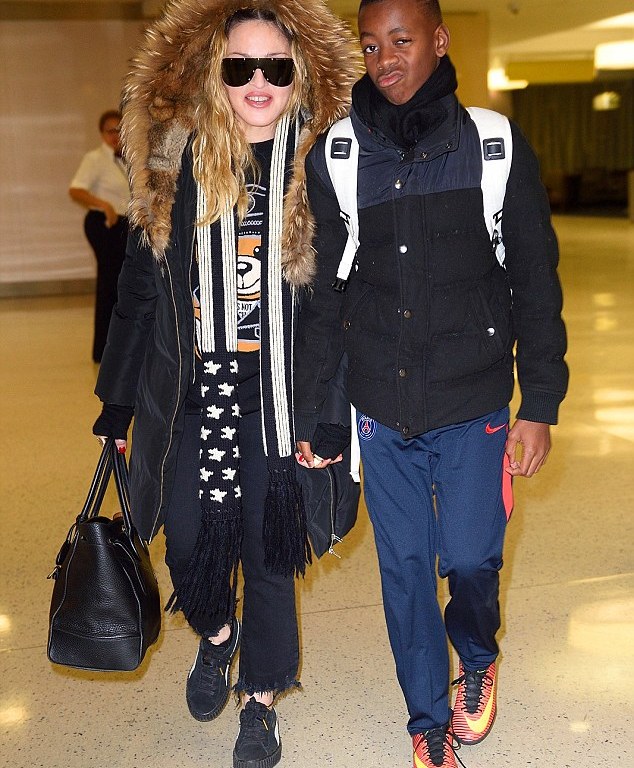 Splurge: Madonna’s Airport Moschino Teddy Bear Intarsia Jumper