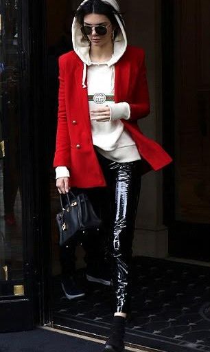 Splurge: Kendall Jenner’s Paris Fashion Week Gucci Appliqued Hoodie