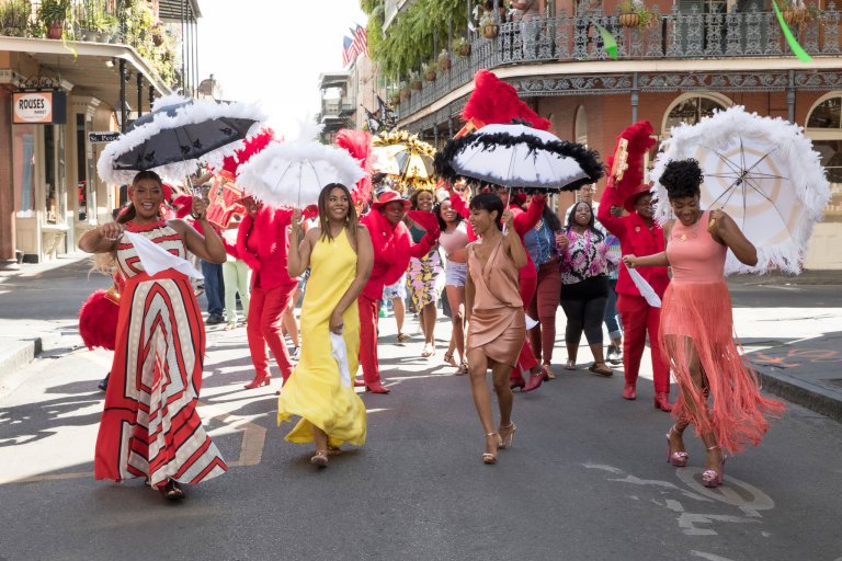 BeautyLifeFun EIC Claire Sulmers Inspires Queen Latifah’s Character ‘Sasha’ in Girl’s Trip Movie