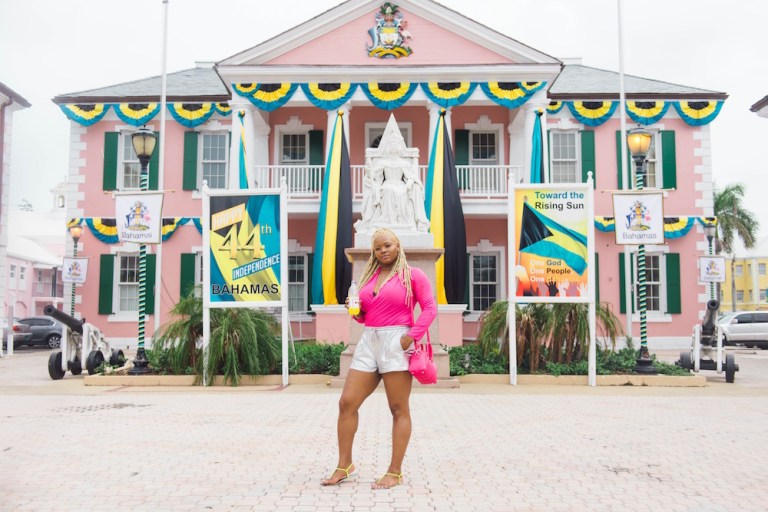 On TheBombLife.com: A Nassau, Bahamas Travel Guide; Where to Stay, Where to Eat, and What to Do!