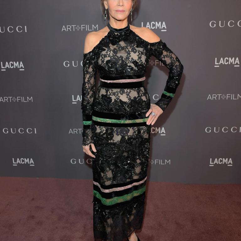 Fashion Style Secrets for Ageless Women Who Still Charm Their Lovers