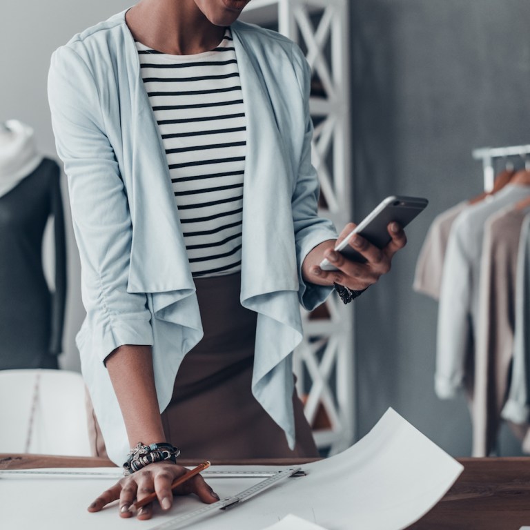 Cool Online Find: Ako App,  A Platform for Fashion Freelancers