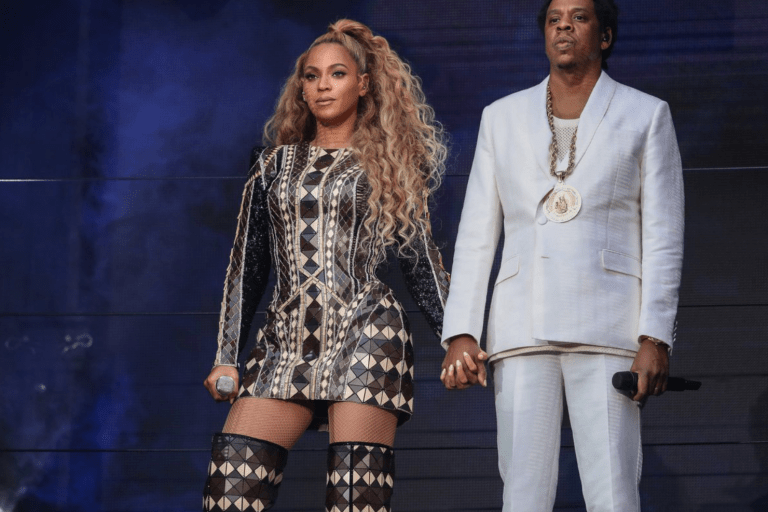 On The Run II Tour Hits Manchester: Beyoncé Looks Hot in Balmain, Custom LaRoxx, and More!