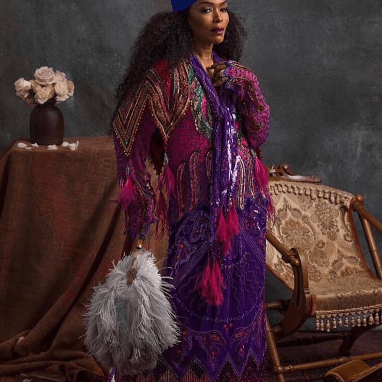 Top 6 Looks of the Day 2/17/19: Mary J Blige in Safiyaa, Karrueche in Alexander Wang, Ayesha Curry in Petar Petrov and More!