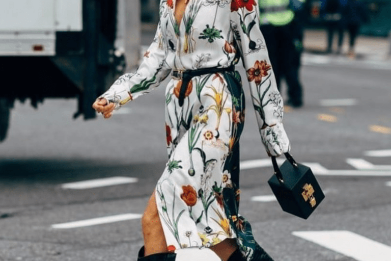 4 Reasons Why a Watch Gives You a Professional Image at Work