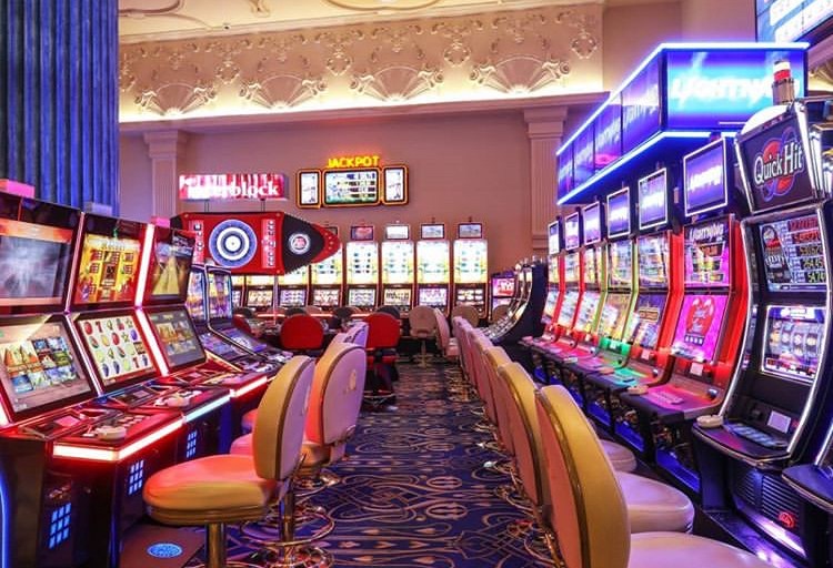 Fashion Tips to Standout in a Casino-themed Party