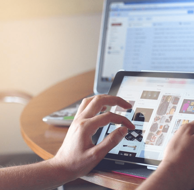 How to Sell Clothes and Accessories Online