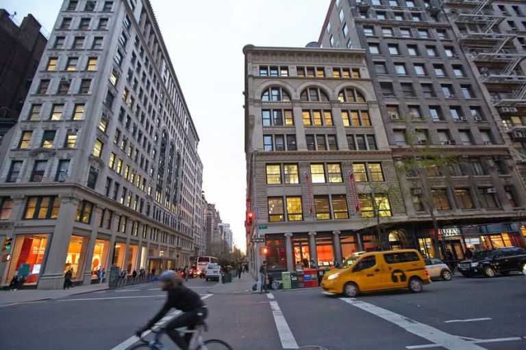 Career in fashion design: list of colleges with creative professors