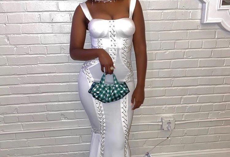 Fashion Bombshell of the Week: Naya from Virginia