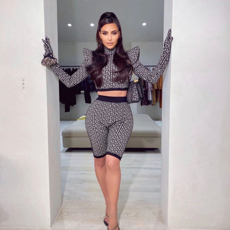 Kim Kardashian Gave Us Balmain Moment in Balmain Black and White Printed Look by Olivier Rousteing and $3,600 Bicolor Jacquard 1945 Bag!