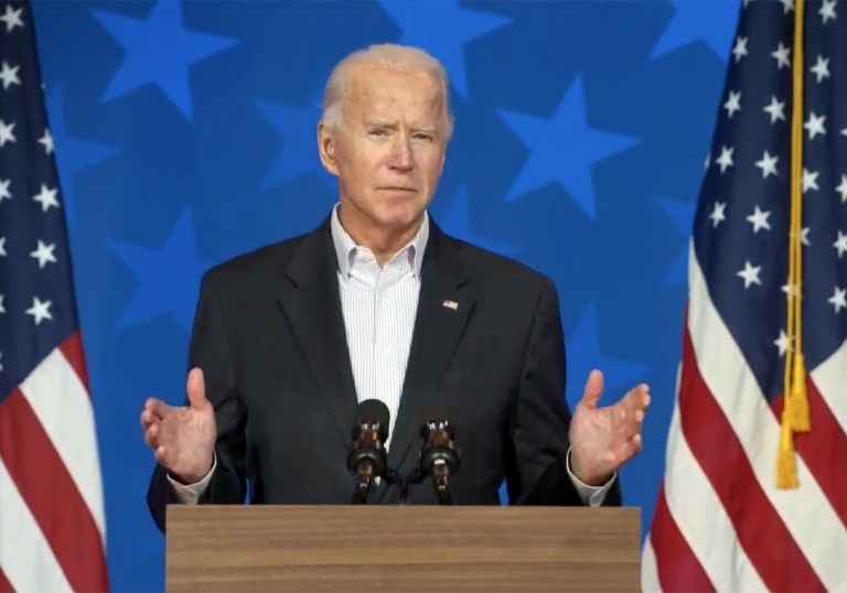 Conservative Shirts: Mixing Fashion and Politics