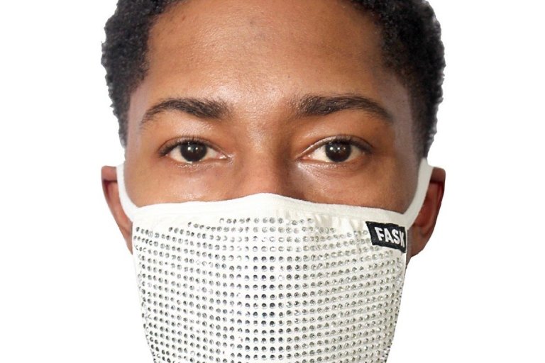 What to look out for when buying a new face mask