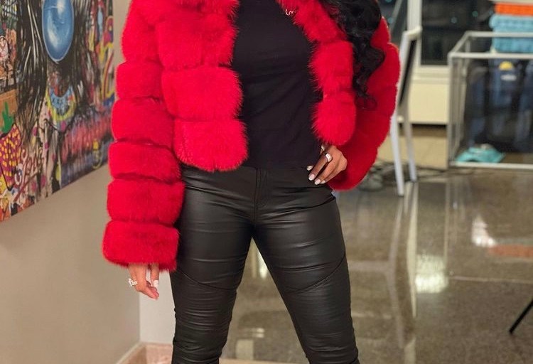 Steal: Angela Simmons’s  Black Faux Leather Pants from Fashion Nova