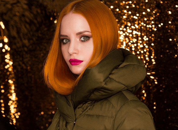 Tips for Choosing a Jacket for a Woman Based on Her Style 