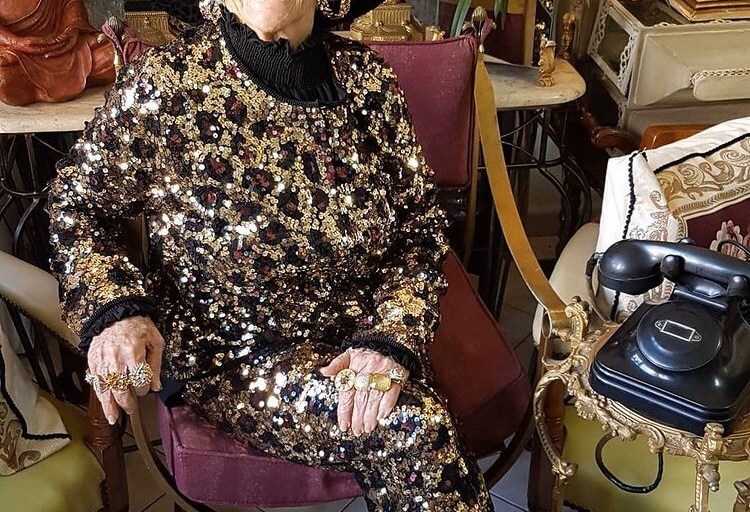 Fashion Bombshell of the Day: Izaura Demari