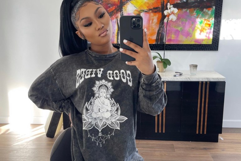 Ari Fletcher Spreads Good Vibes in Grey Fashion Nova Long Sleeve Top