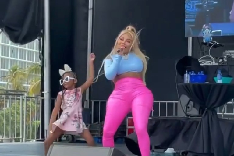 Lil Kim Performs at Florida Aids Walk with Daughter Royal Reign and Trina in Custom Geche Escvar Blue Top and Pink Pant / Boots