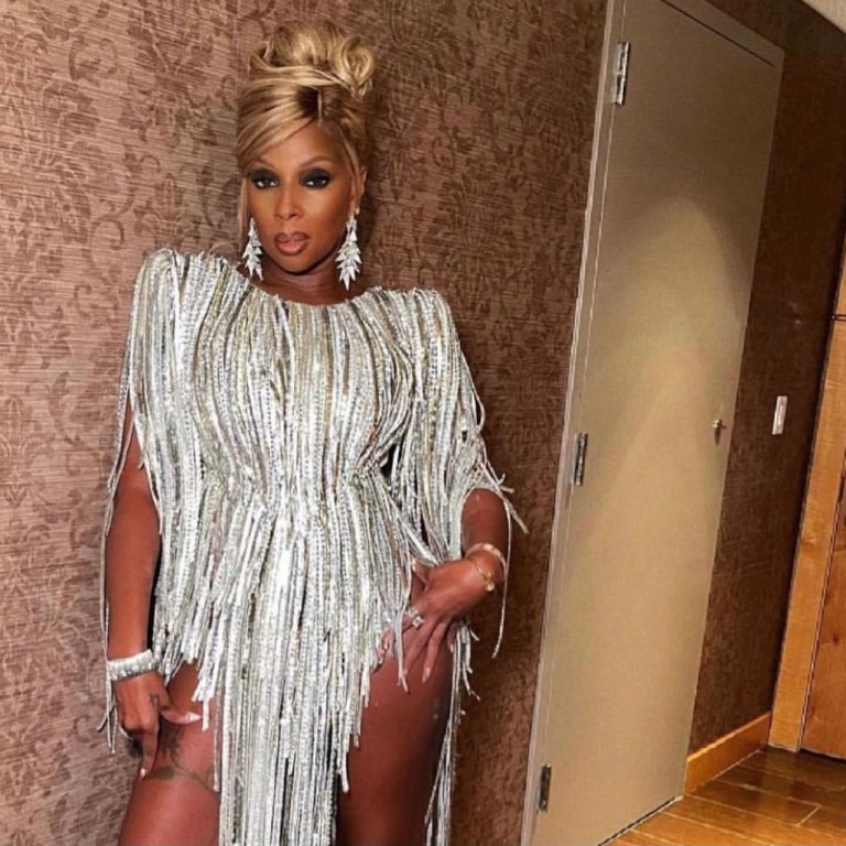 Mary J. Blige Attends the Premiere of Her Documentary ‘My Life’ Wearing Alexandre Vauthier Spring 2021 Crystal Fringe Gown