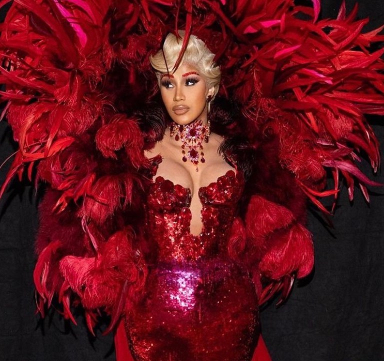 Cardi B Makes an Epic Return to Paris Fashion Week Wearing Mugler and Schiaparelli Looks