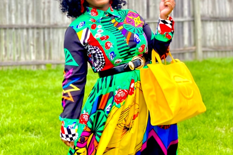 Fashion Bombshell of the Day: Ebony from DC