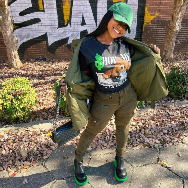 Reginae Carter Wears Green Look Featuring Fashion Nova Black Graphic T-Shirt