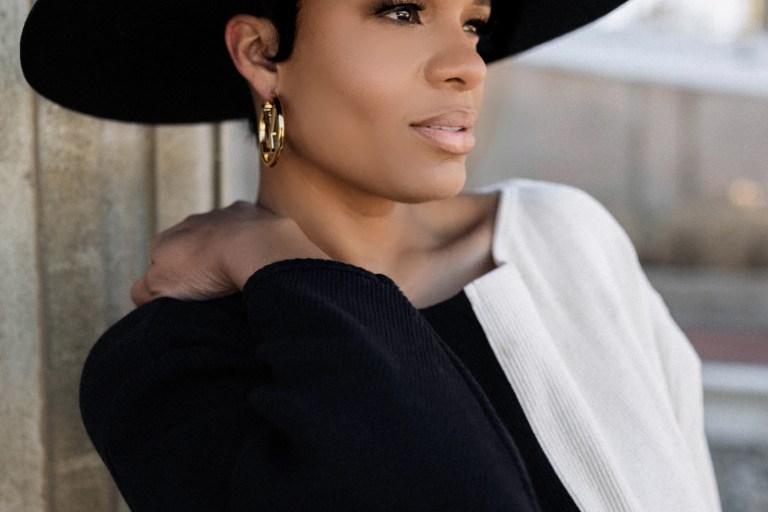 Fashion Bombshell of the Day: Kim from Maryland