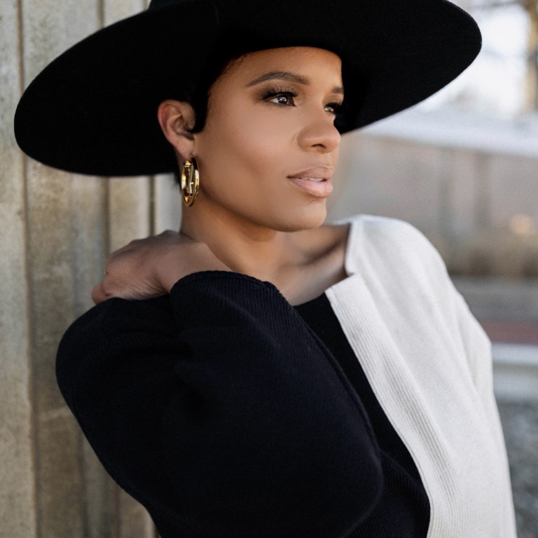 Fashion Bombshell of the Day: Kim from Maryland