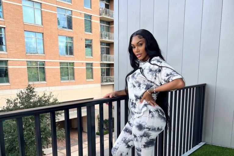 Jania Meshell Spied in Fashion Nova White Tie-Dye T-Shirt and Leggings Set