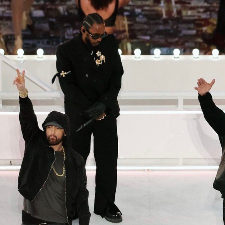 Kendrick Lamar wears Virgil Abloh’s x Louis Vuitton FW22 Suit and Tiffany & Co. Jewelry For Superbowl Halftime Performance