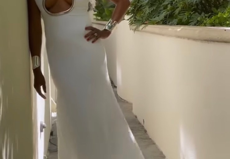 Venus Williams Attended the 94th Annual Academy Awards in a White Custom Elie Saab Gown Styled by Law Roach