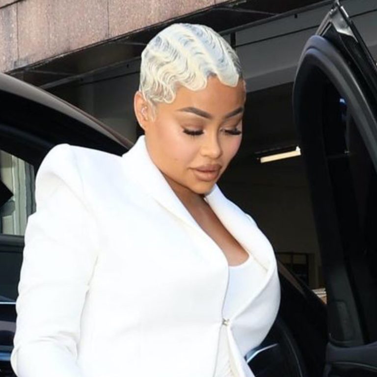 On TheStateofFashion.Bulletin.Com: An Exclusive Interview with Blac Chyna’s Stylist Holly Larry on Creating Iconic Courtroom Looks for Kardashian Case
