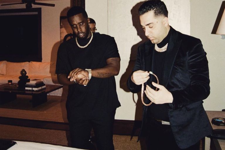 10 Facts About Benny The Jeweler, the Custom Jewelry Builder You Should Know, As Worn by Mary J. Blige, P. Diddy, Davido, Usher and Others!