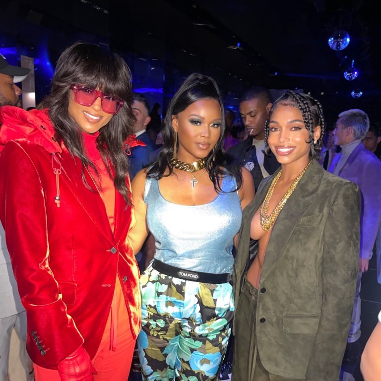 On TheStateofFashion.bulletin.com: Highlights from Claire Sulmers at New York Fashion Week including Christian Siriano, Tommy Hilfiger, Tom Ford, and More!