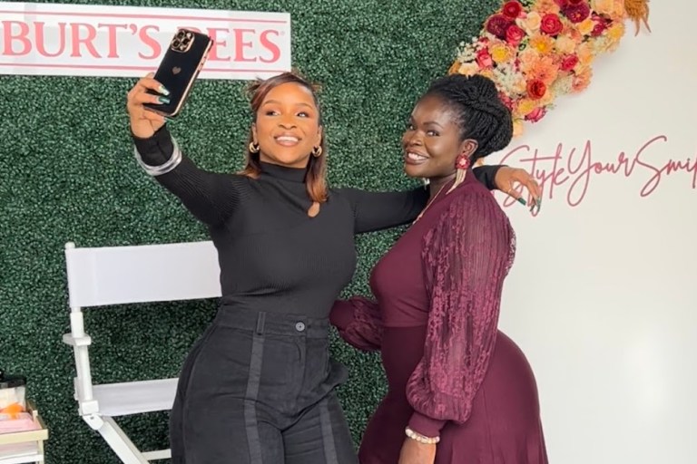 Burt’s Bees ‘Style Your Smile’ Ambush Makeover Series Celebrates Natural Beauty in the Heart of Los Angeles 