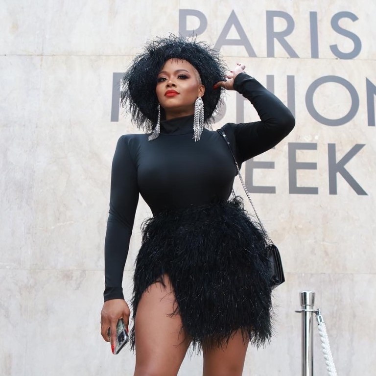 Claire’s Life: Attending Paris Fashion Week Wearing Wear Niki Black Beret and Mini Skirt + Reflections on Moving to Paris in 2008 and My Full Circle Moment